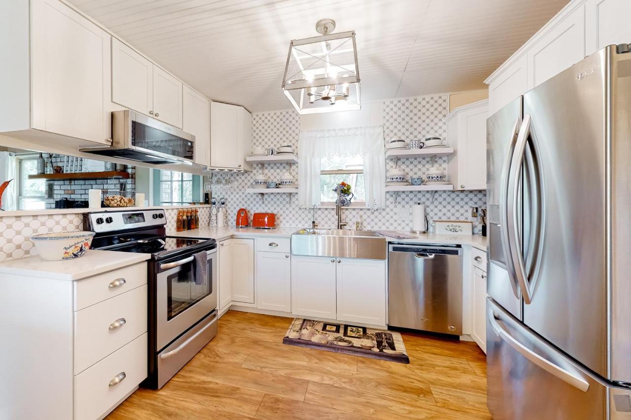 Suniland Cottage Fredericksburg Exterior photo